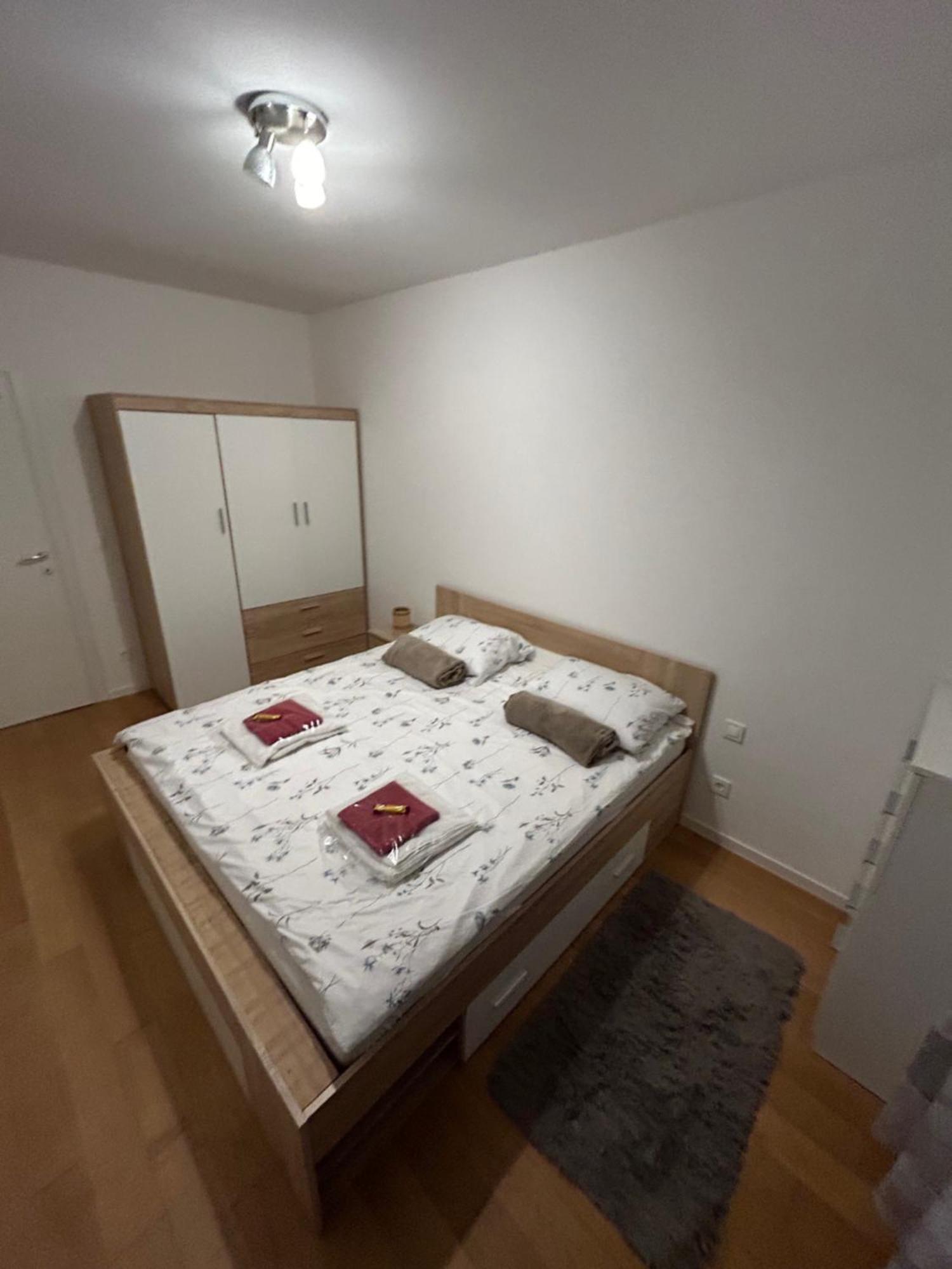 Apartman Zabok Centar Экстерьер фото